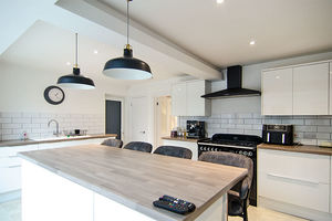 Photo 16- click for photo gallery